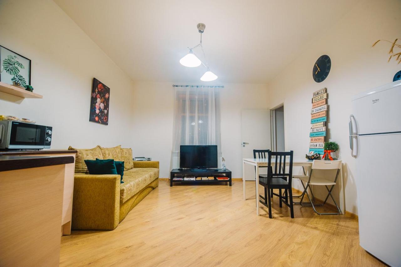 Residential In Near Agenskalna Quarter Apartment *