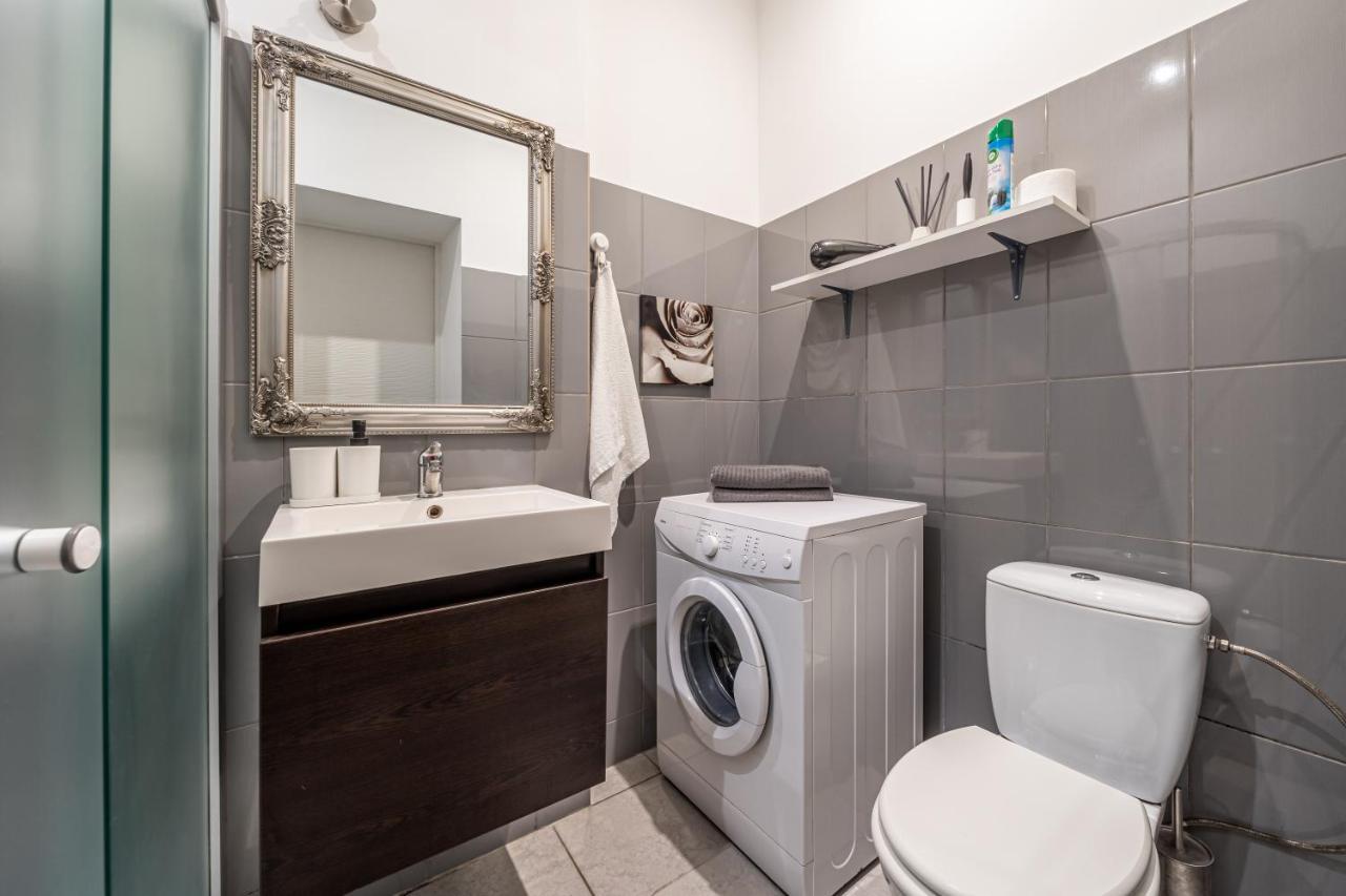 Апартаменты Residential In Near Agenskalna Quarter *